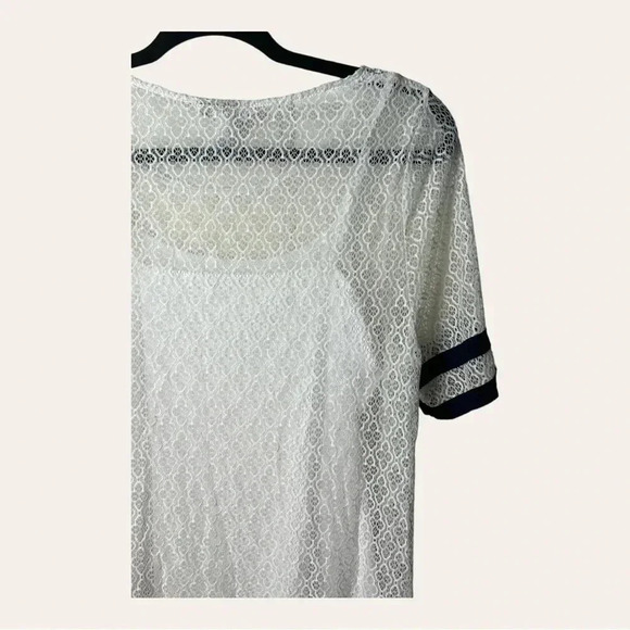 0414W. CHARTERS CLUB SHORT SLEEVE TOP SHEER BUT LINED SIZE MEDIUM - Picture 3 of 9